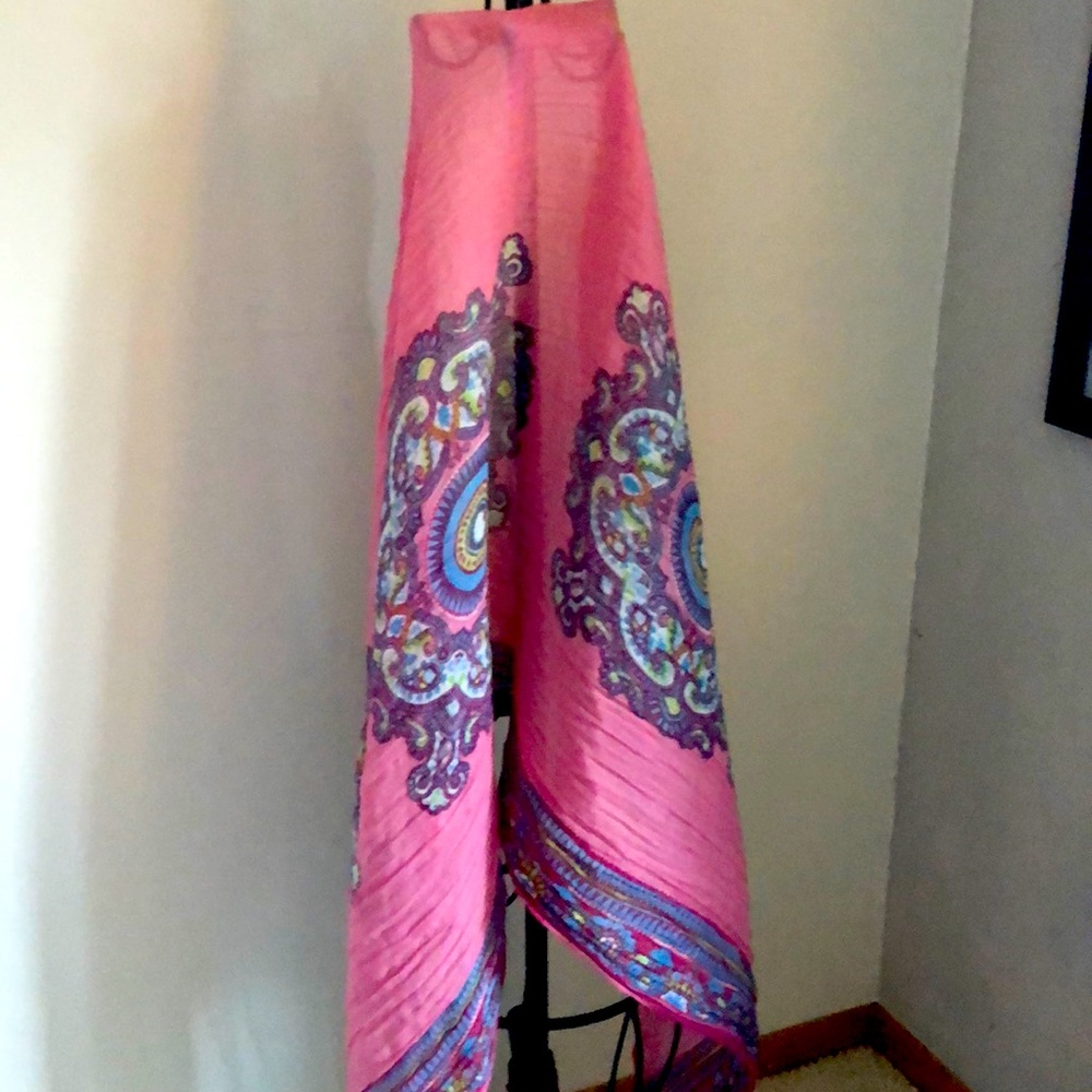 Women’s scarf